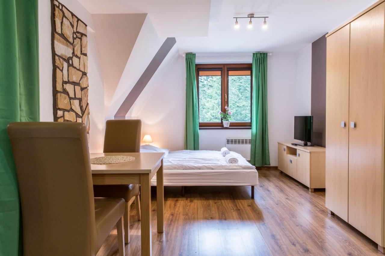 Udanypobyt Apartamenty Przy Dolinach E I F Косцелиско Экстерьер фото