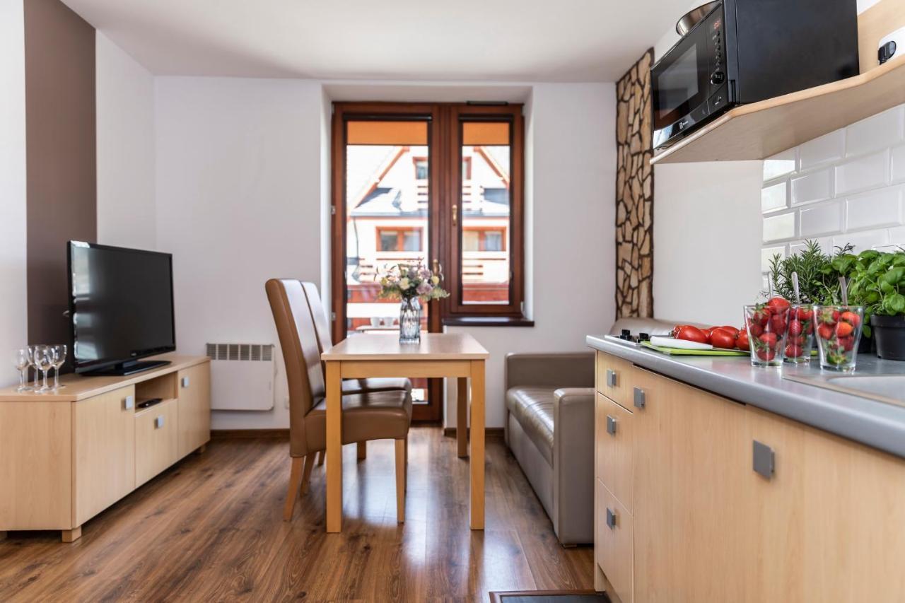 Udanypobyt Apartamenty Przy Dolinach E I F Косцелиско Экстерьер фото